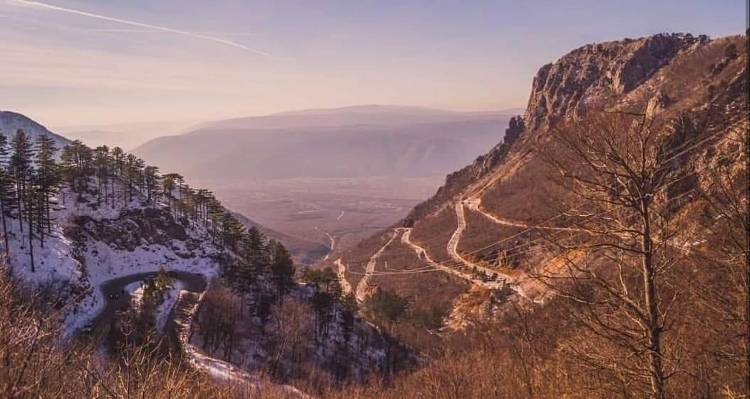 Hotel Snjezna Kuca - Nature Park Of Bosnia Herzegovina Padezina Exteriör bild